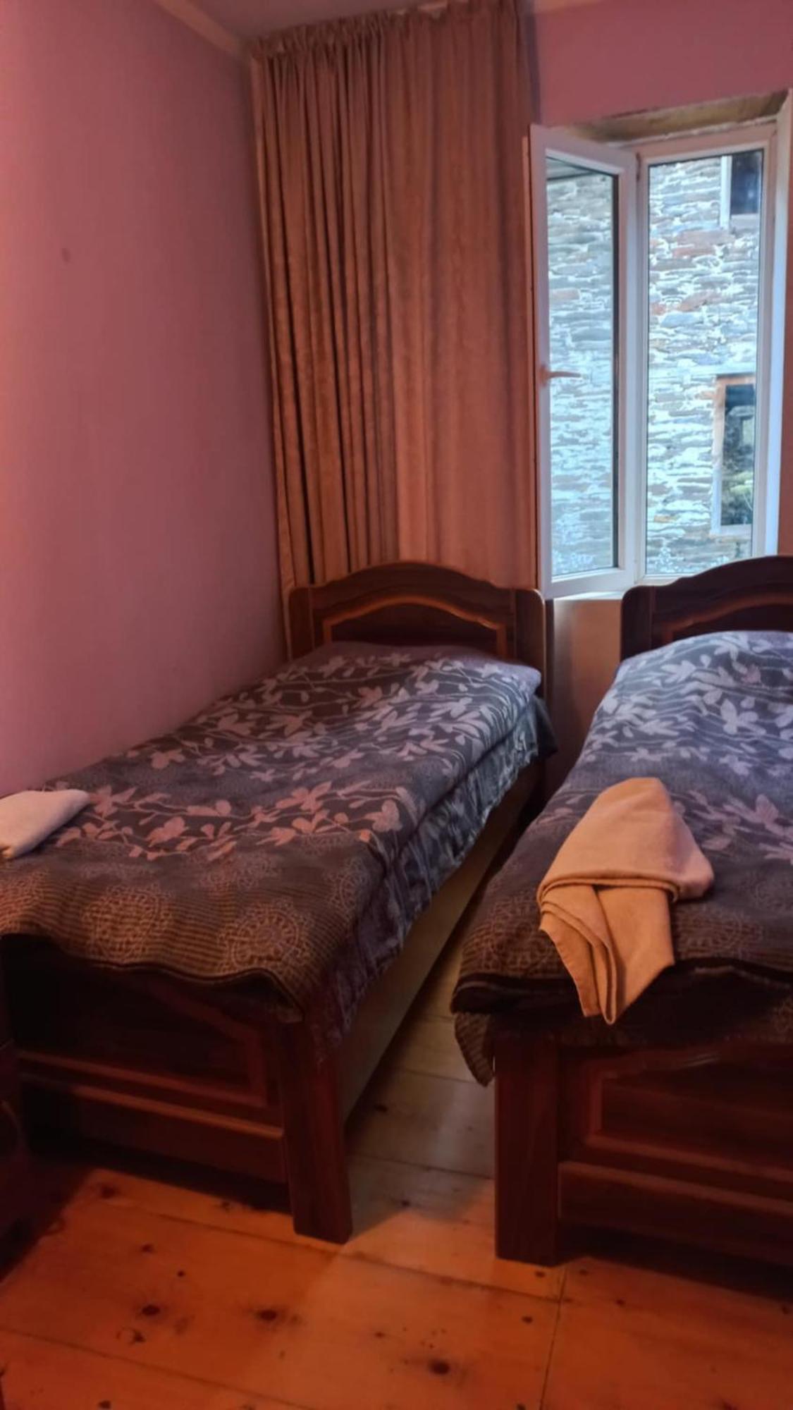 Bezengi Guest House Lalkhori Екстер'єр фото