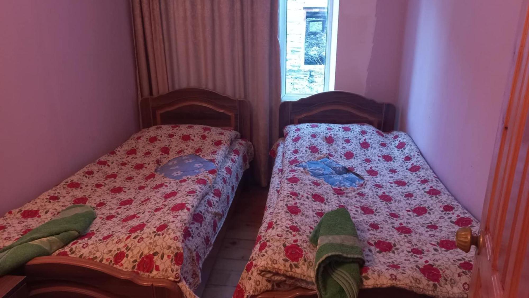 Bezengi Guest House Lalkhori Екстер'єр фото