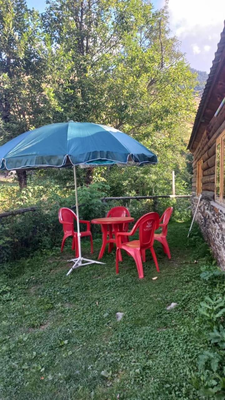 Bezengi Guest House Lalkhori Екстер'єр фото
